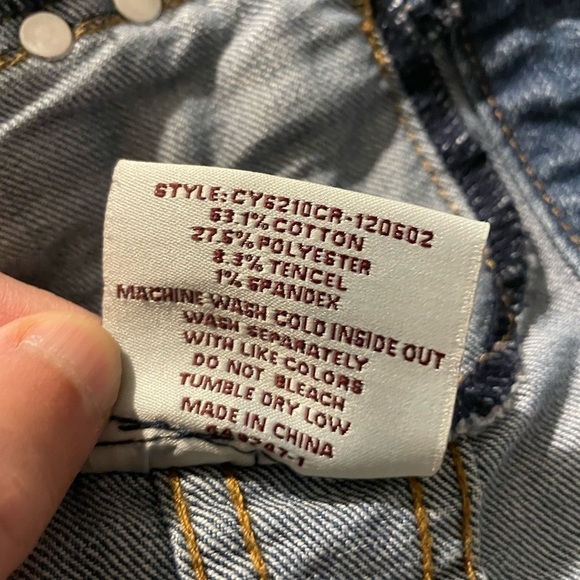 Girl’s Chi Qle Jeans Sleeveless Jacket with Metal Studs - Size M - Picture 5 of 7